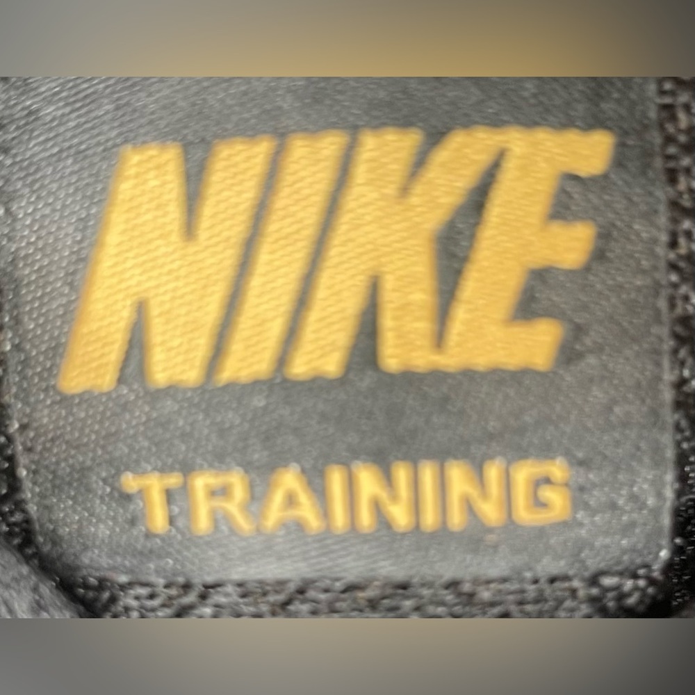 Nike Training Reax 8 TR Black Metallic Gold Mens Shoes Size 11.5 - Picture 8 of 14